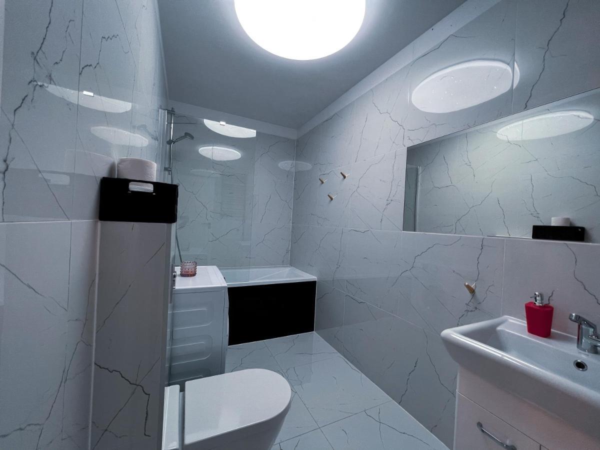 Mojemiedzyzdroje Lu 7A - Luksusowy Apartament 100 Metrow Od Morza Экстерьер фото
